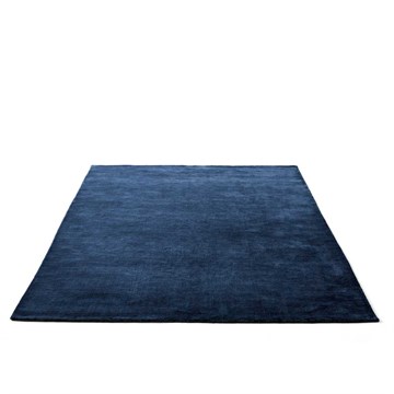 Andtradition The Moor Rug AP7 Blue Midnight