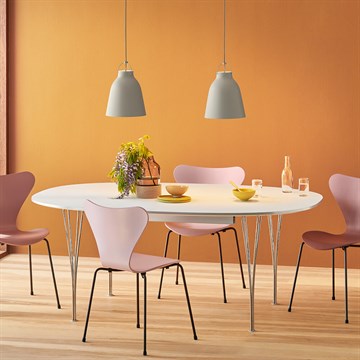 Piet Hein Super-Ellipse spisebord med 7 stoler