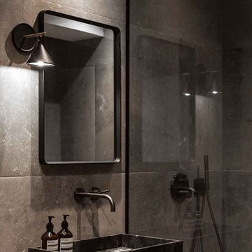 Audo Norm rektangulært speil på badet
