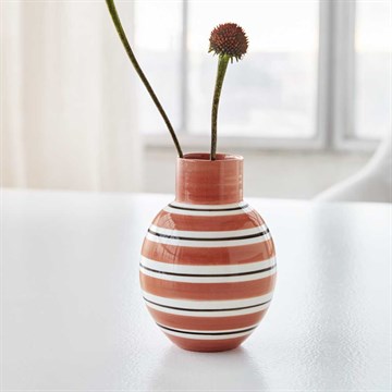 Kähler Omaggio Nuovo Vase H14.5 Terracotta i spisestue